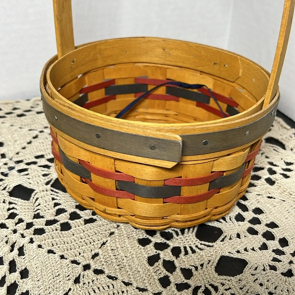 RARE 1997 yr Longaberger Inaugural Basket, Patriotic Liner, Protector & Tie-On